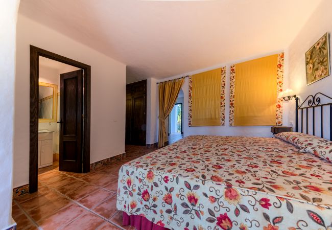 Dormitorio de Apartamentos planta alta – Hacienda Roche Viejo (Conil)
