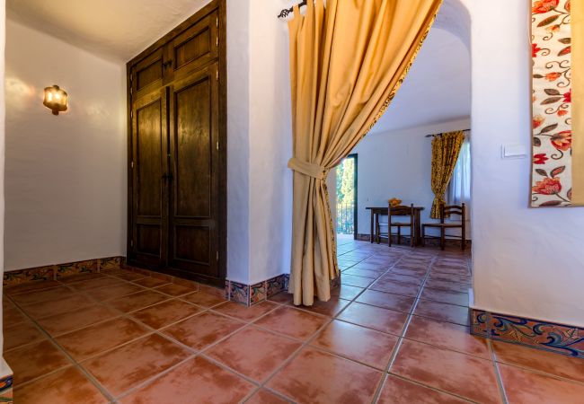 Vestidor de Apartamentos planta alta – Hacienda Roche Viejo (Conil) Vestidor de Apartamentos planta alta – Hacienda Roche Viejo (Conil)