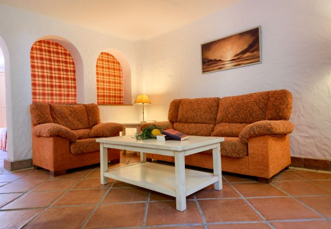 Salón de Apartamentos Lavanda - Romero – Hacienda Roche Viejo (Conil)