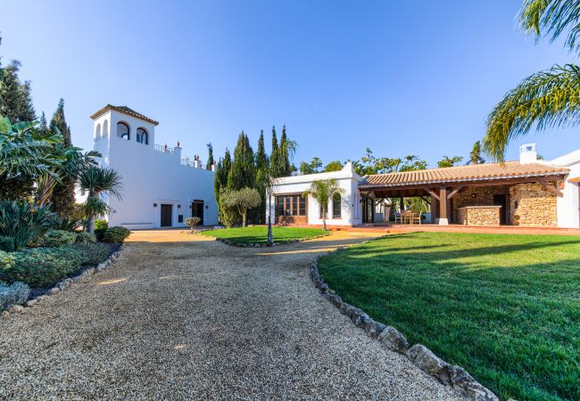 Ferienwohnungen Hierbabuena Aussenansicht – Hacienda Roche Viejo  Ferienwohnungen Hierbabuena Aussenansicht – Hacienda Roche Viejo (Conil)