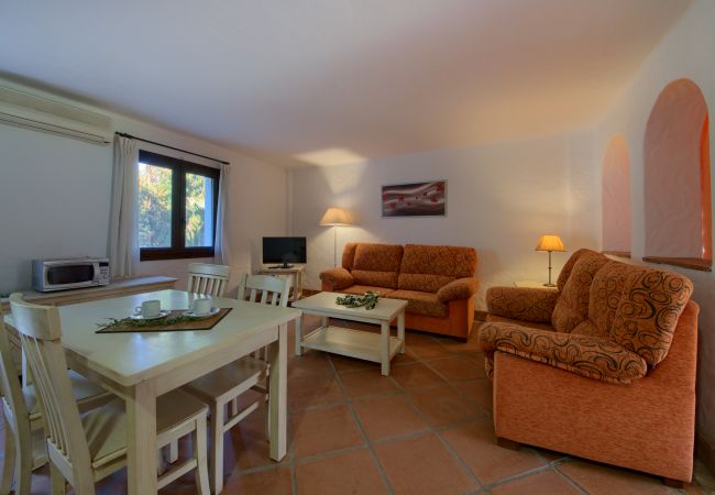 Ferienwohnungen Lavanda-Romero Wohn-/Esszimmer –Hacienda Roche Viejo Ferienwohnungen Lavanda-Romero Wohn-/Esszimmer –Hacienda Roche Viejo
