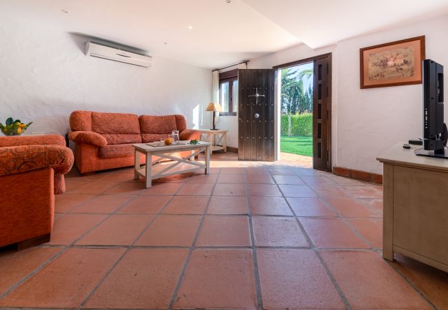 Appartement in Conil de la Frontera - HRV-5 APARTAMENTO HIERBABUENA 1 DOR. JARDIN Appartement in Conil de la Frontera - HRV-5 APARTAMENTO HIERBABUENA 1 DOR. JARDIN